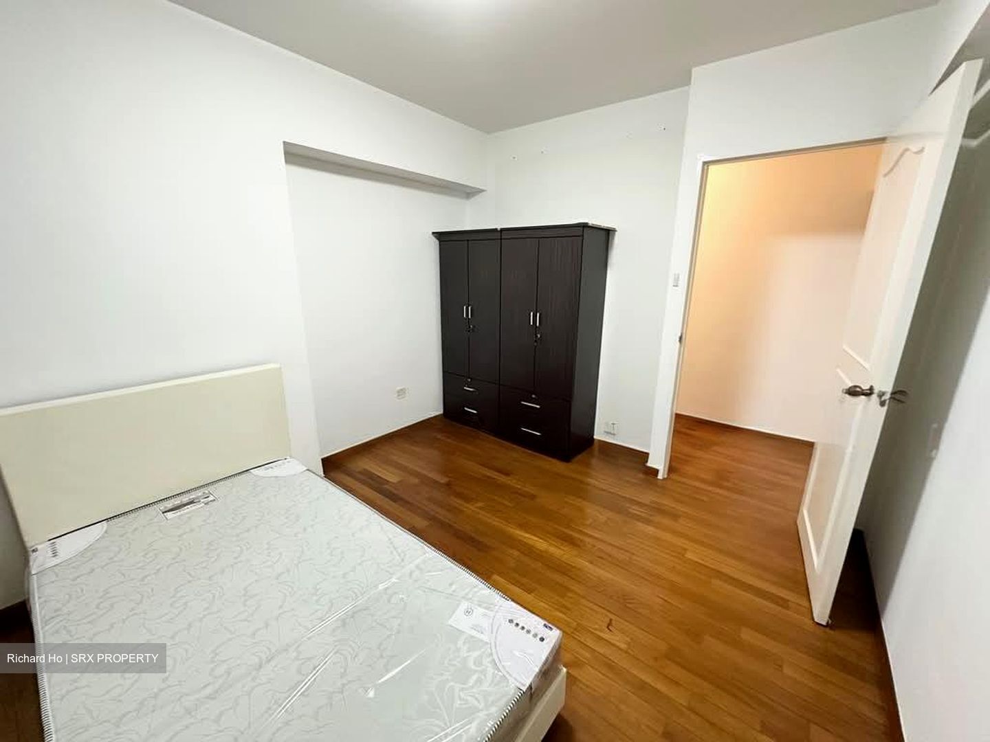 Blk 143 Lorong 2 Toa Payoh (Toa Payoh), HDB 5 Rooms #559265541